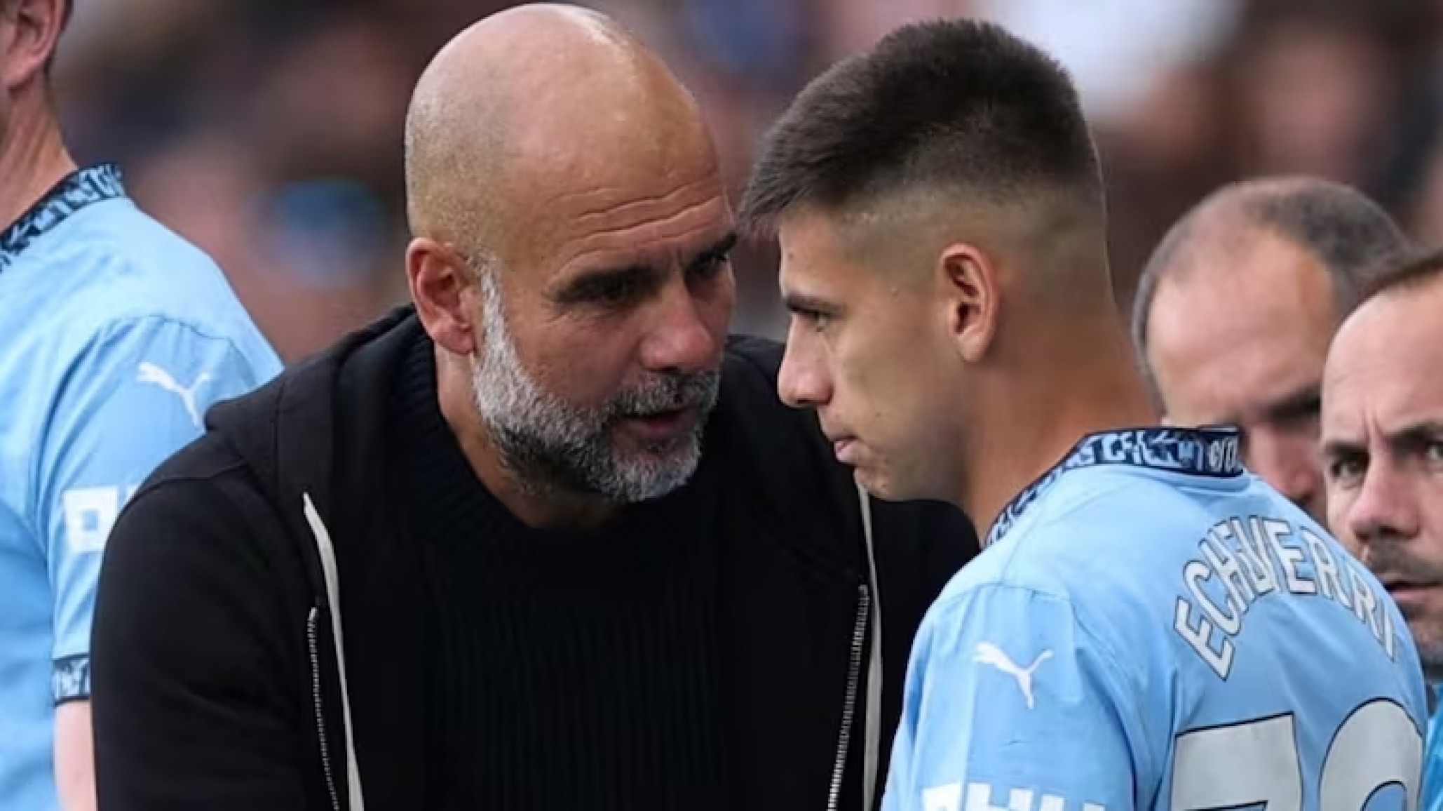 La decisión de Guardiola sobre el futuro del "Diablito" Echeverri en el Manchester City