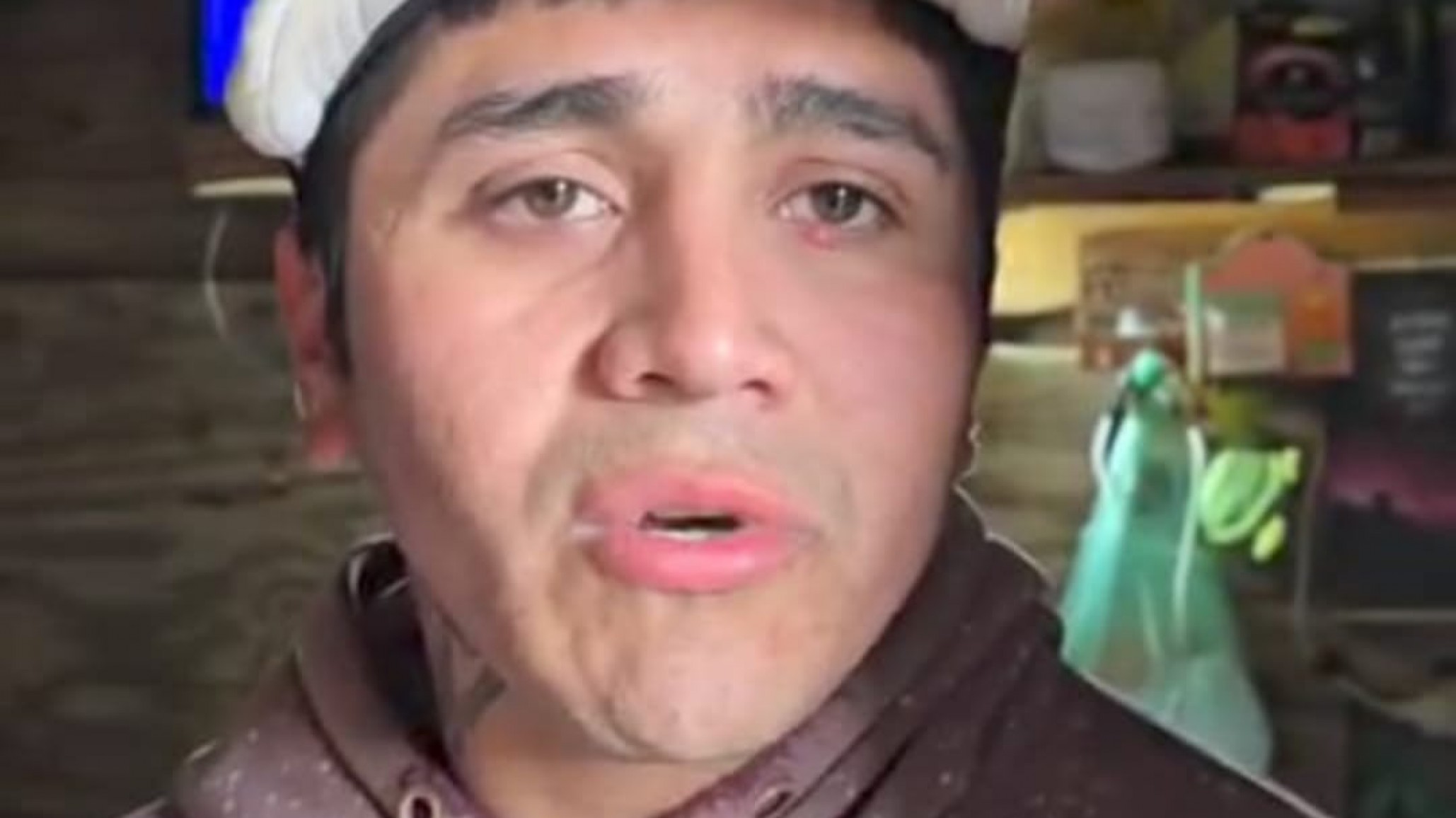 Fue a reclamar a ANDIS por su pensión de discapacidad y lo sacaron con la policía