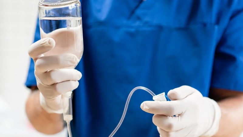 La ANMAT clausuró un laboratorio por graves falencias en suero médico