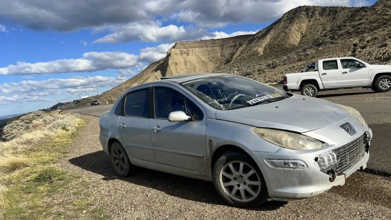 "Uber La Toxi": la joven de Caleta Olivia que ofrece traslados insólitos y se volvió viral en redes