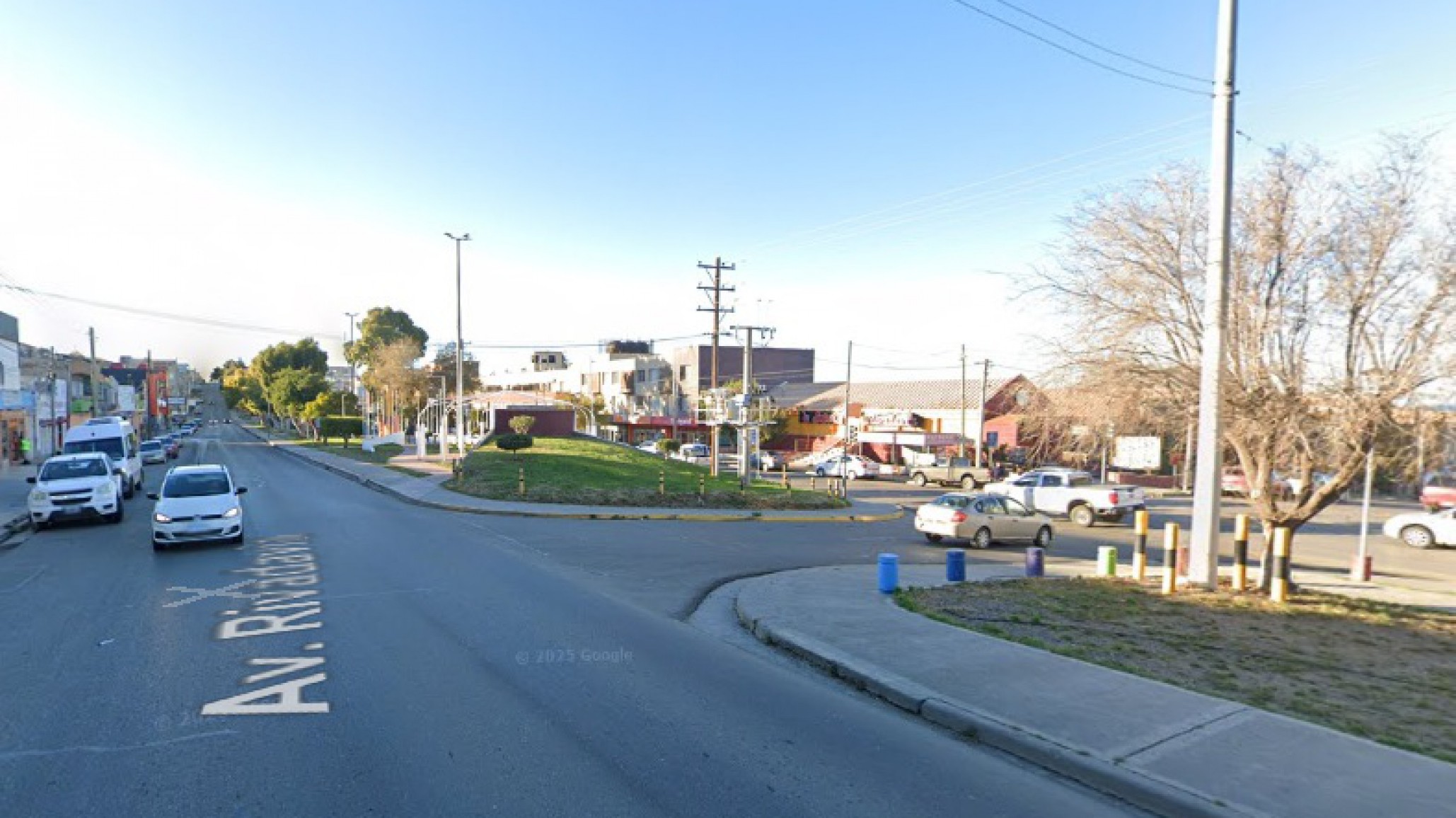 Infraganti: Un conocido delincuente fue detenido mientras barreteaba la puerta de una casa