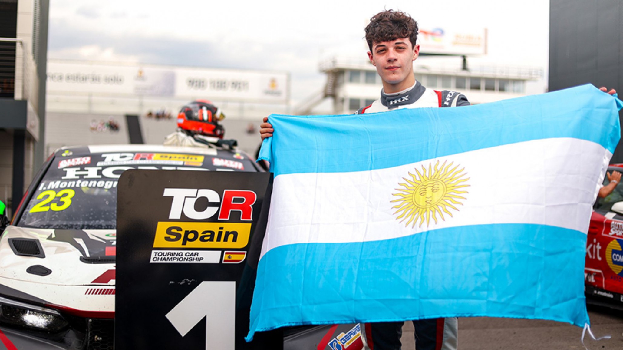 TCR World Tour: El piloto radatilense Ignacio Montenegro fue el mejor argentino en la Carrera 1 de Australia