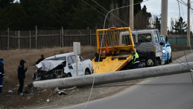 Río Gallegos: un chico de 16 manejaba con su padre, chocaron alcoholizados y dejaron a toda la ciudad sin luz