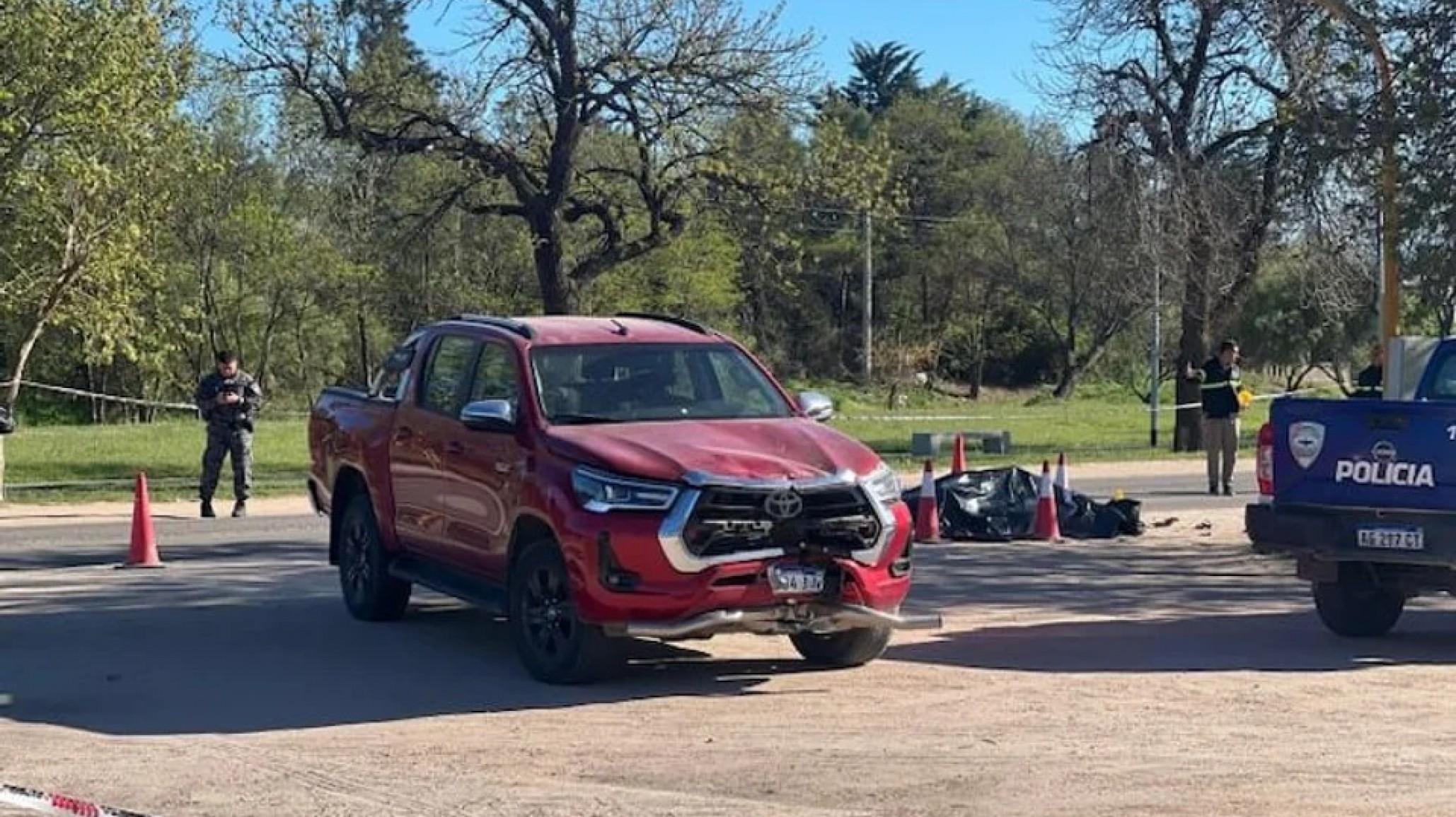 Tragedia en Río Cuarto: Una estudiante se dirigía a la universidad, fue embestida por una Toyota y murió