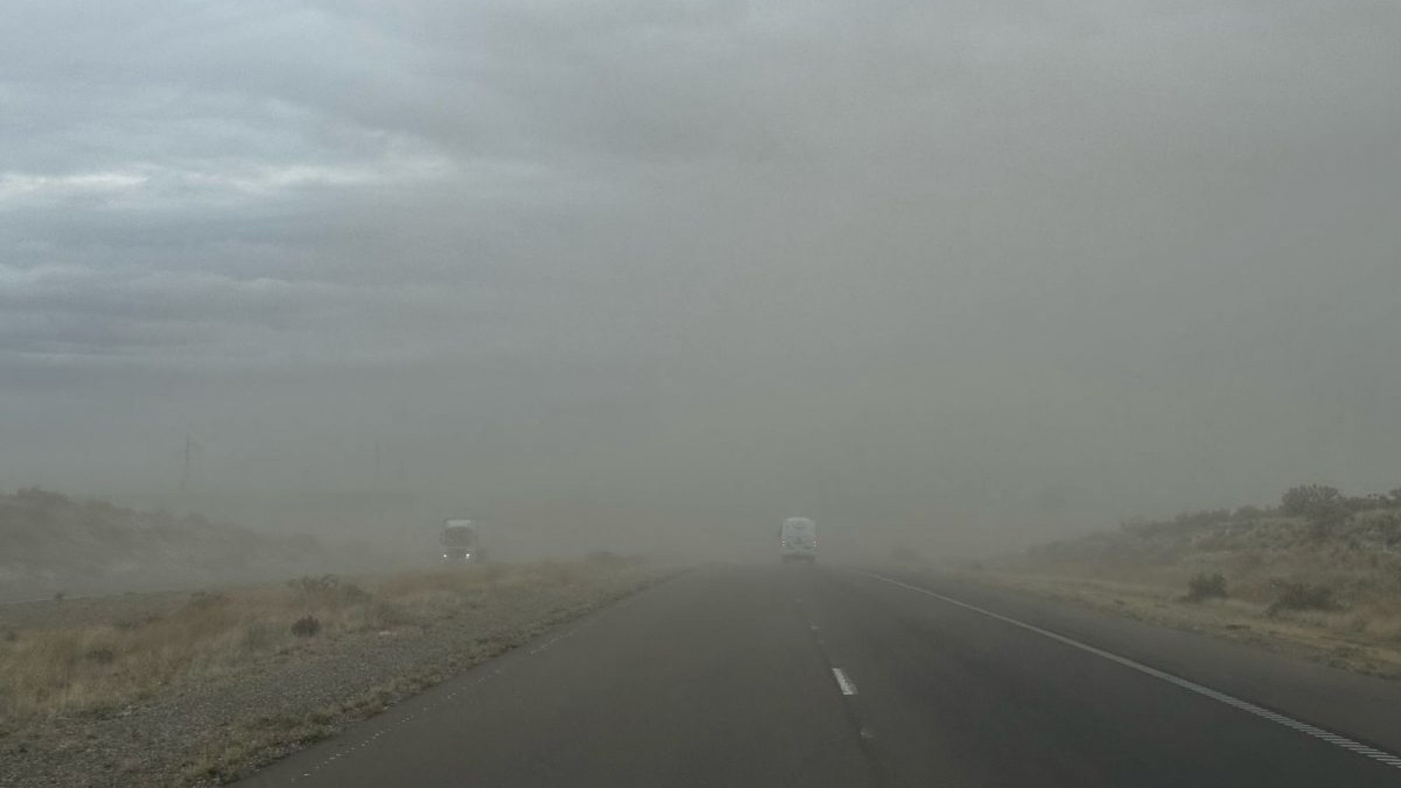 Máxima precaución: vientos fuertes y polvo en suspensión obligan a extremar cuidados en Rutas 3, 26 y 40