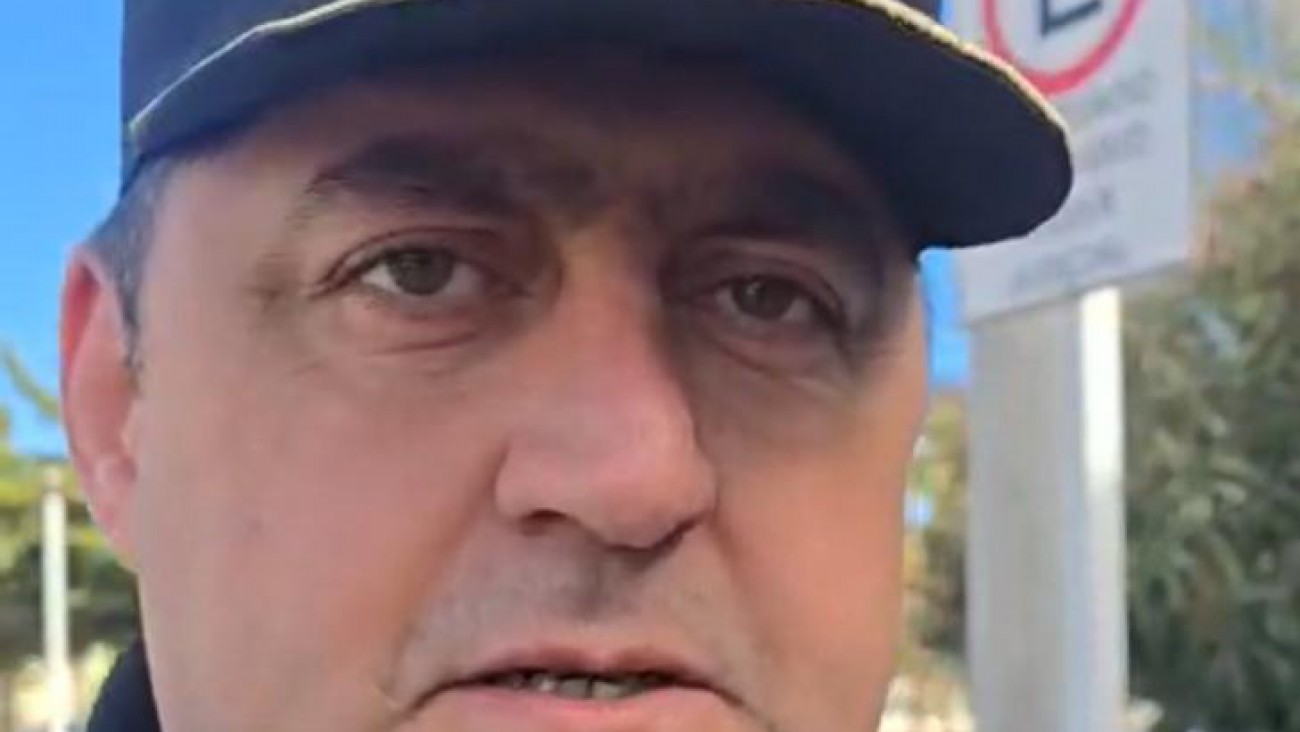 "El compañero lo prendió fuego": un hombre fue hospitalizado y su agresor quedó detenido