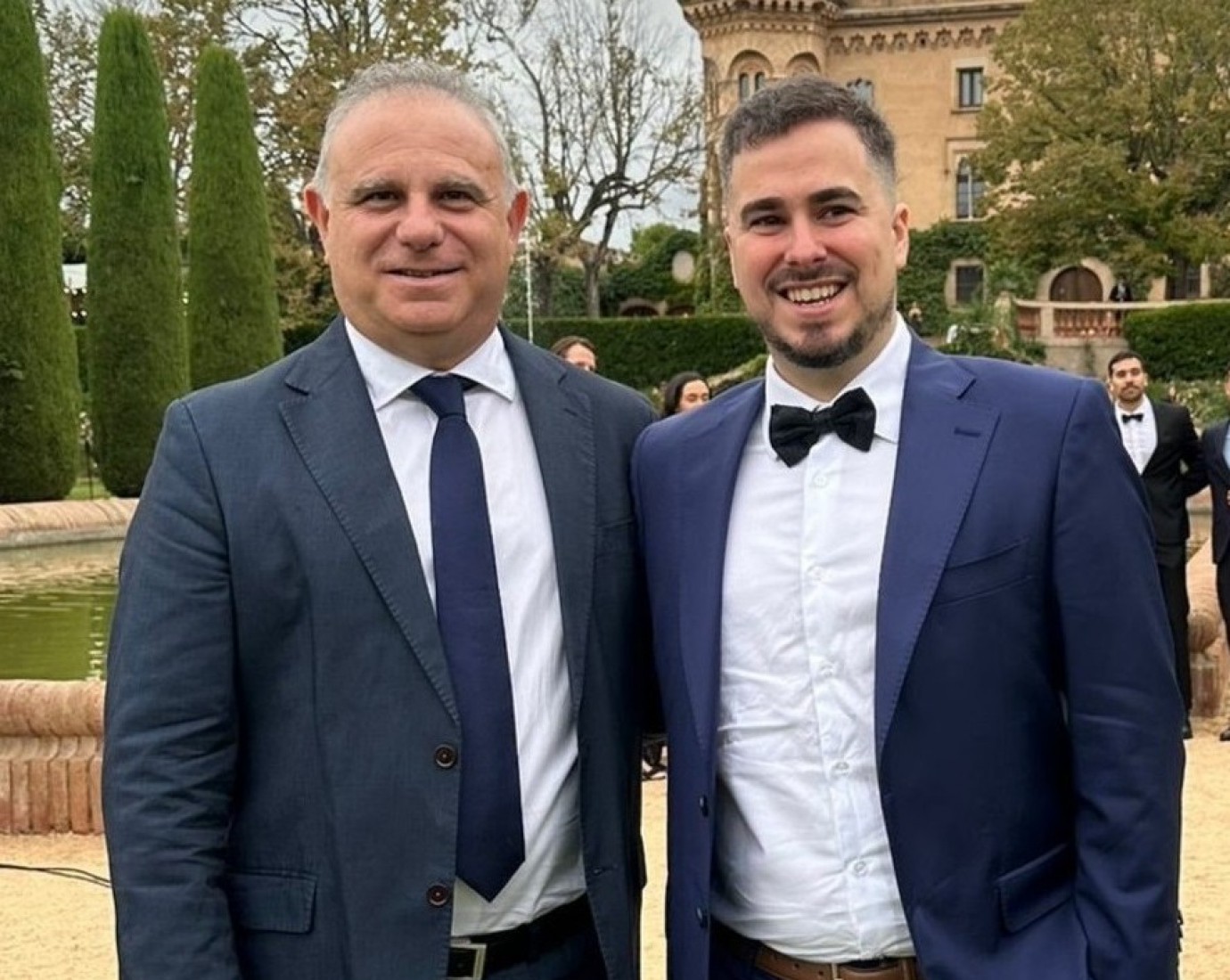 Se casan y sus perros serán los testigos: un hecho histórico en Argentina