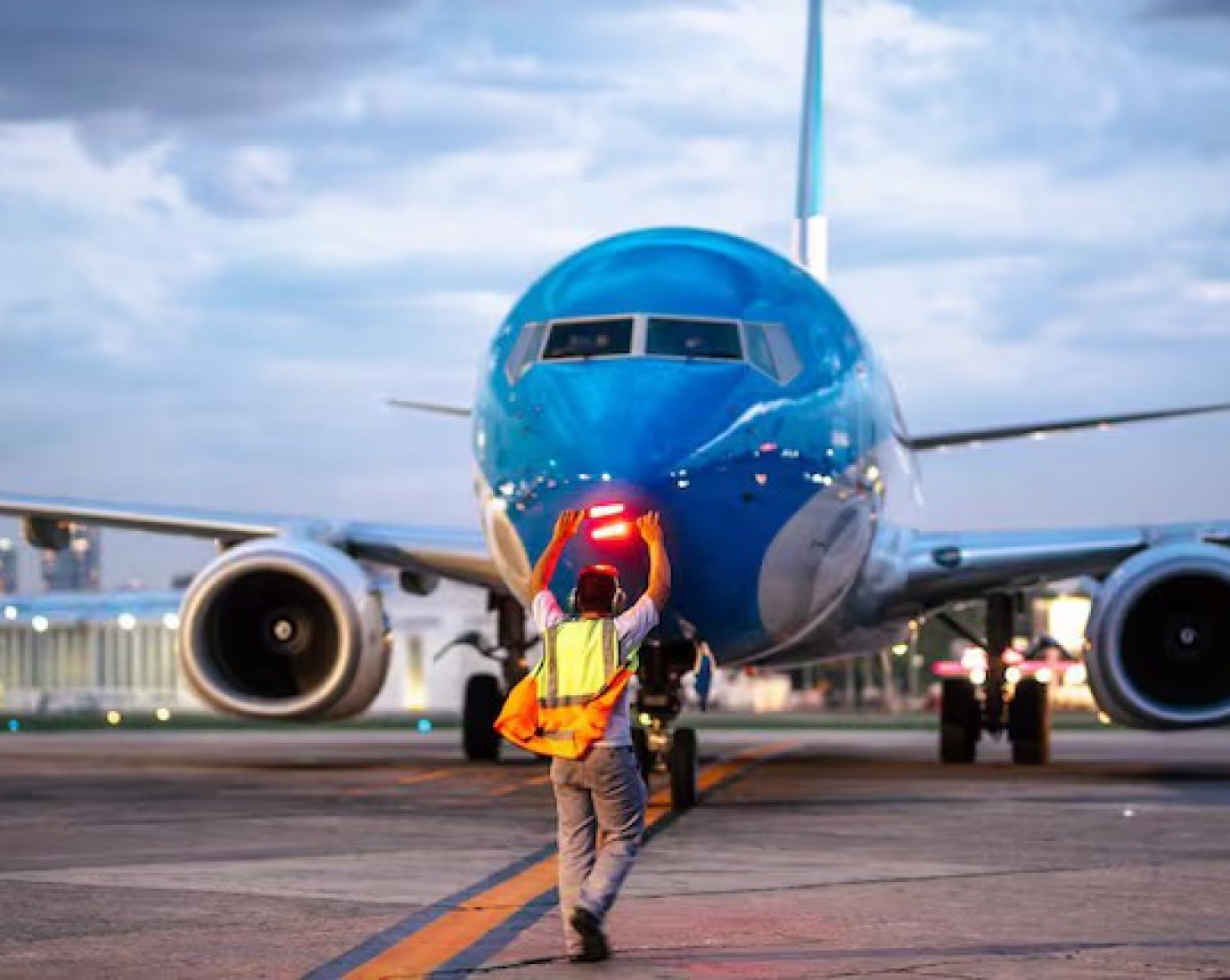 Habrá demoras y cancelaciones en Aeroparque por una medida de fuerza de los pilotos