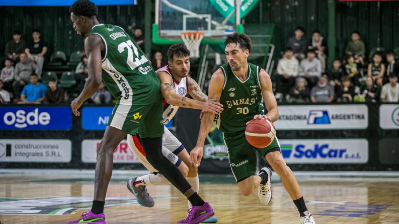 Gimnasia venció a San Lorenzo 84-63 en el Socios Fundadores