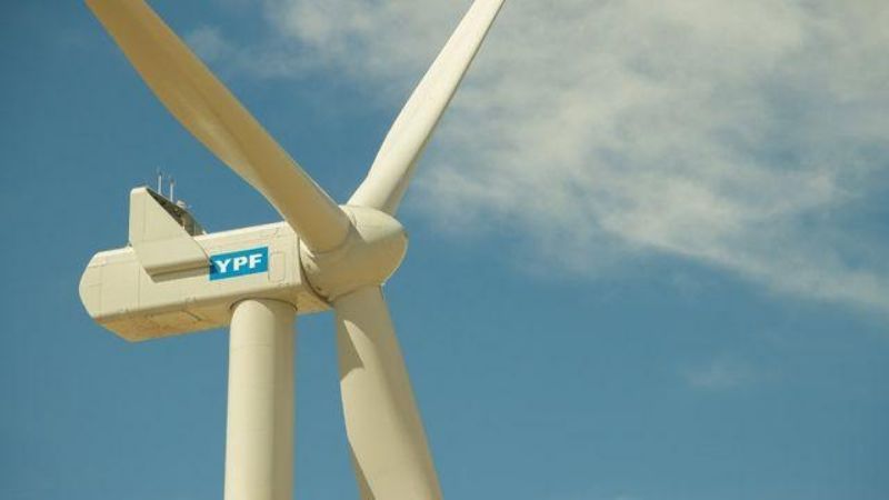 YPF Luz sigue en crecimiento: emitió 400 millones de dólares en el mercado internacional