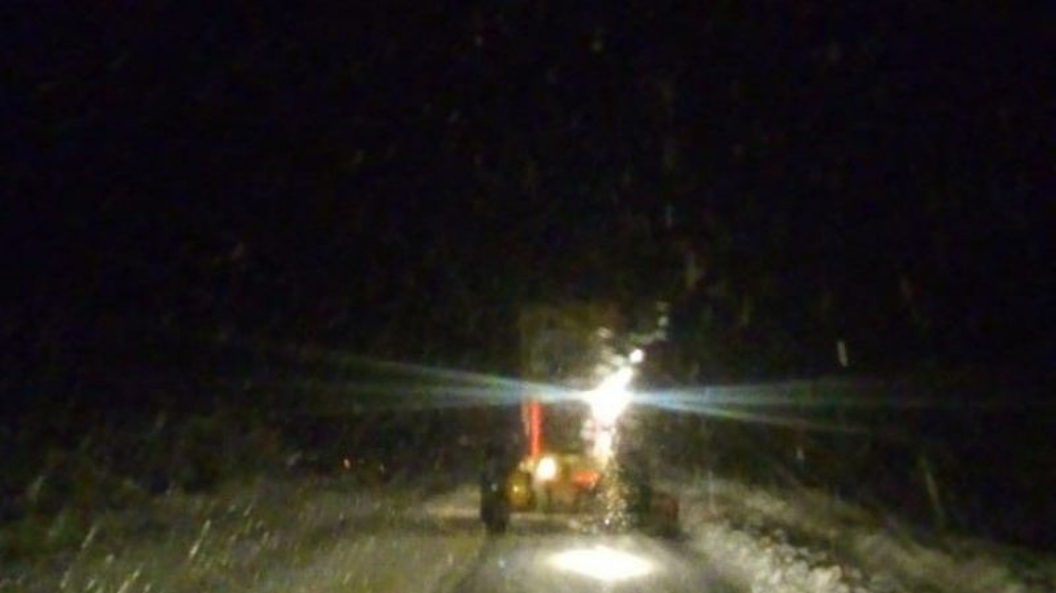 Vuelven a circular autos por la Ruta 40, había sido interrumpida por las fuertes nevadas