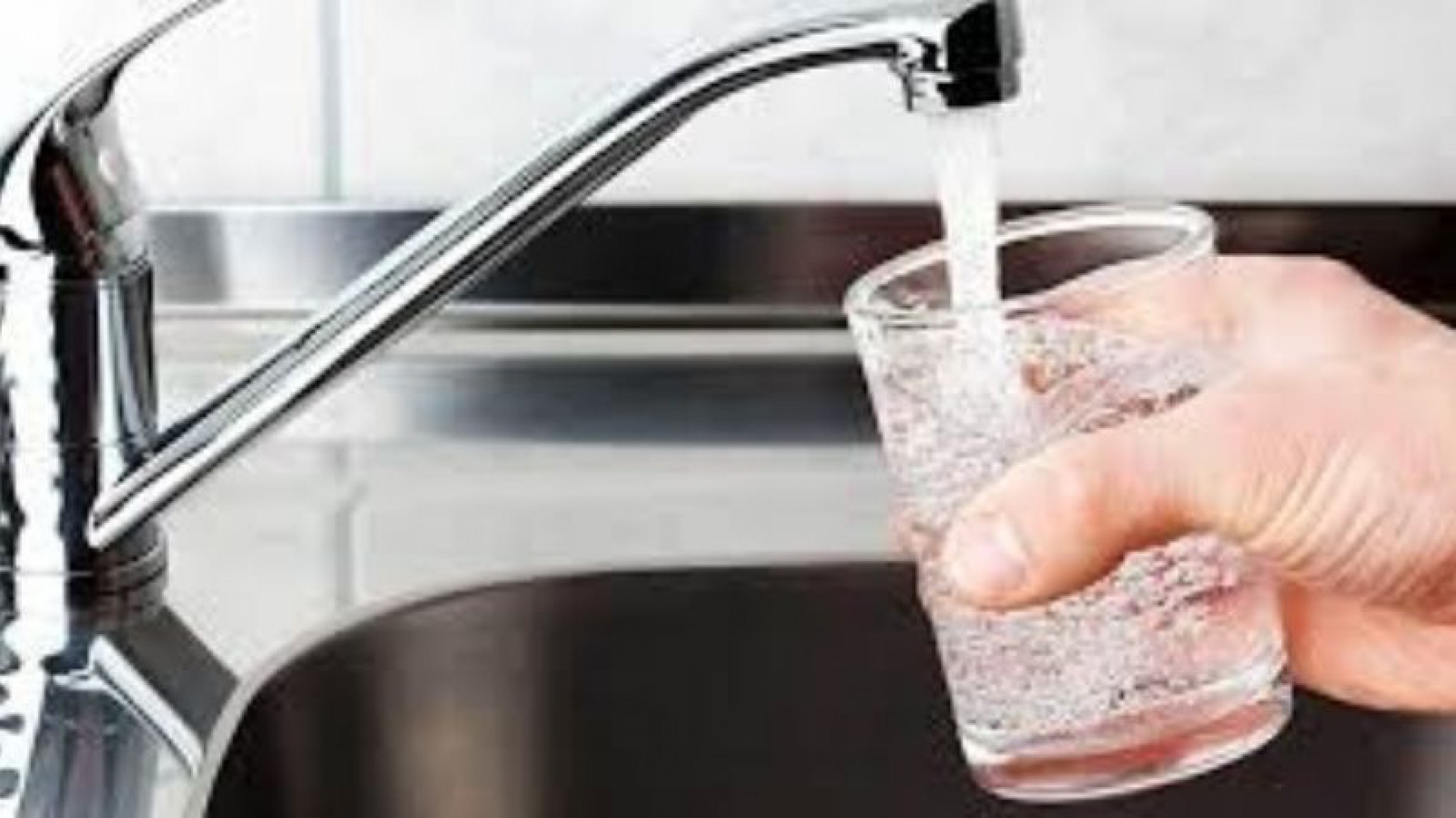 Este mediodía se normalizaría el servicio de agua