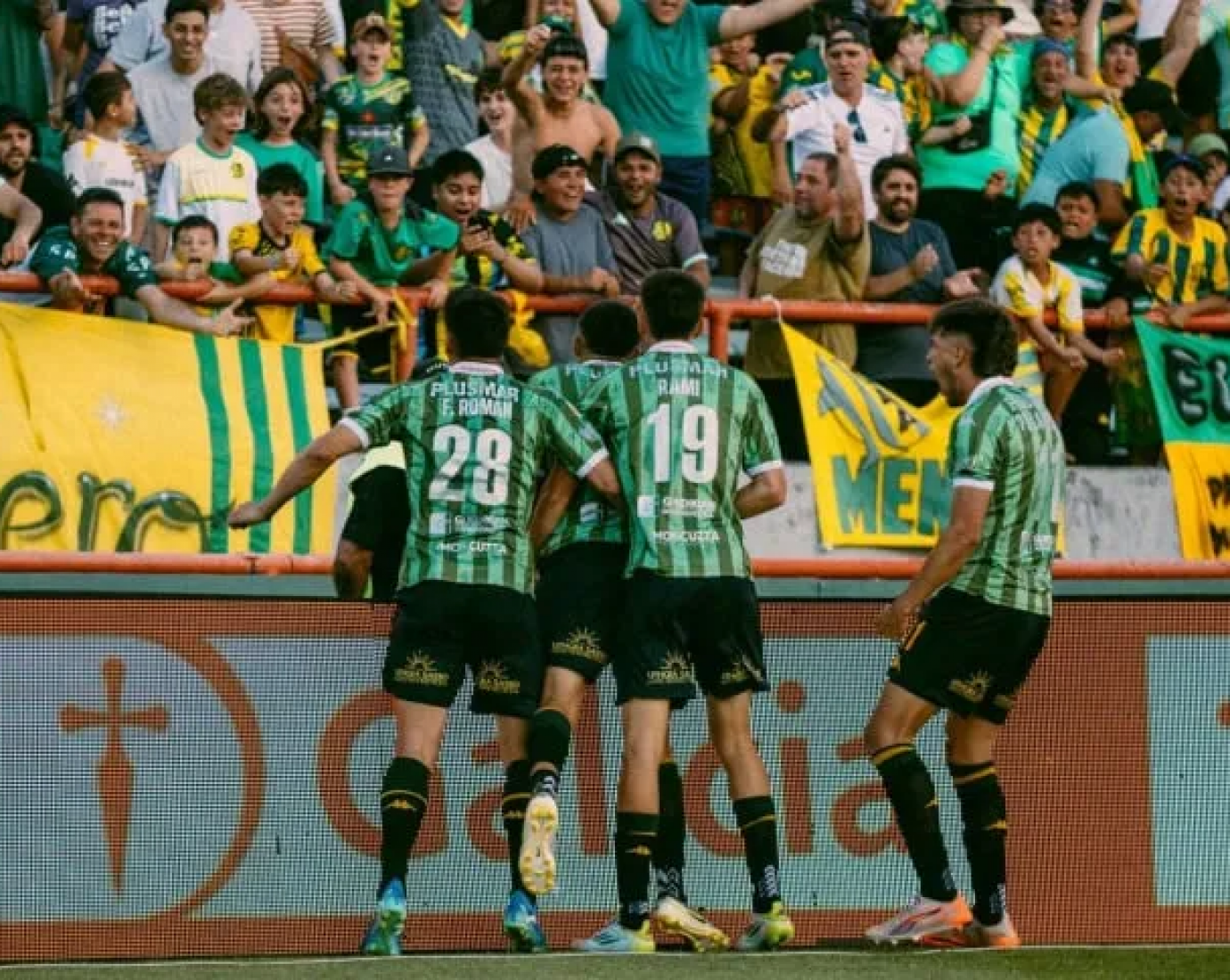 Partidazo en Mar del Plata: Aldosivi se salvó y San Martín de San Juan descendió