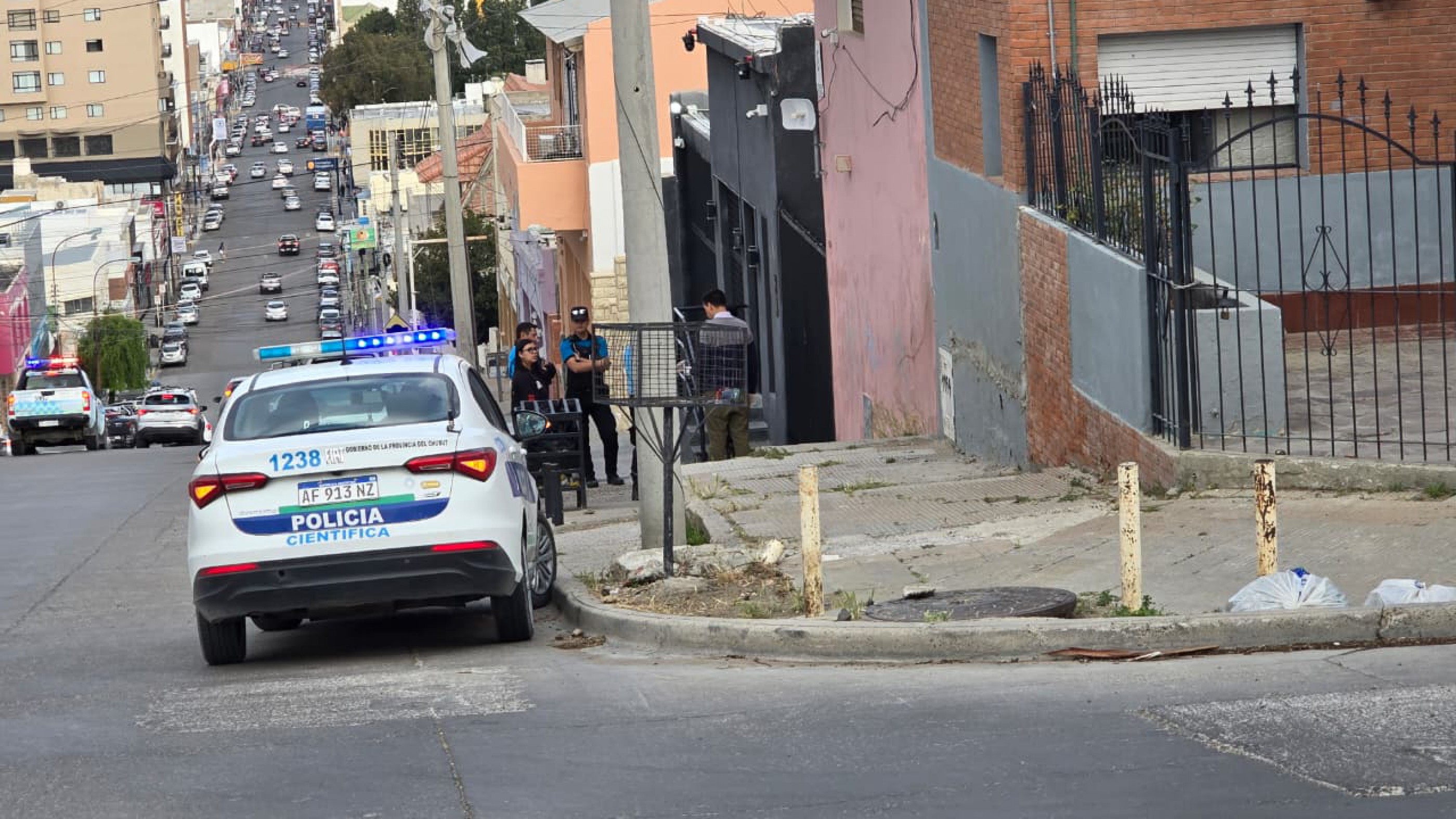 Comodoro: un baleado en las piernas y otro con el rostro desfigurado tras una pelea