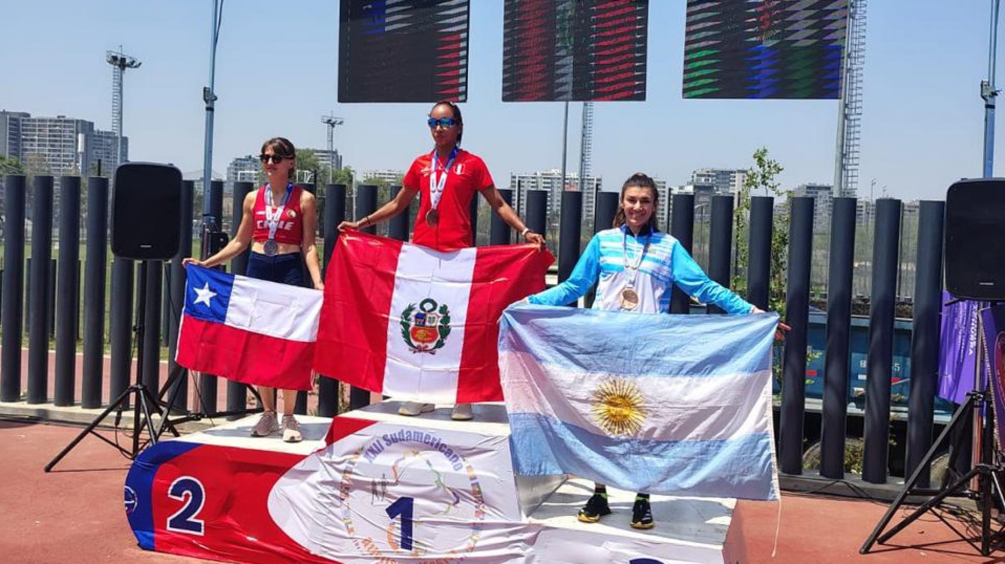 Atletas comodorenses sumaron medallas en el Sudamericano Atletismo Master