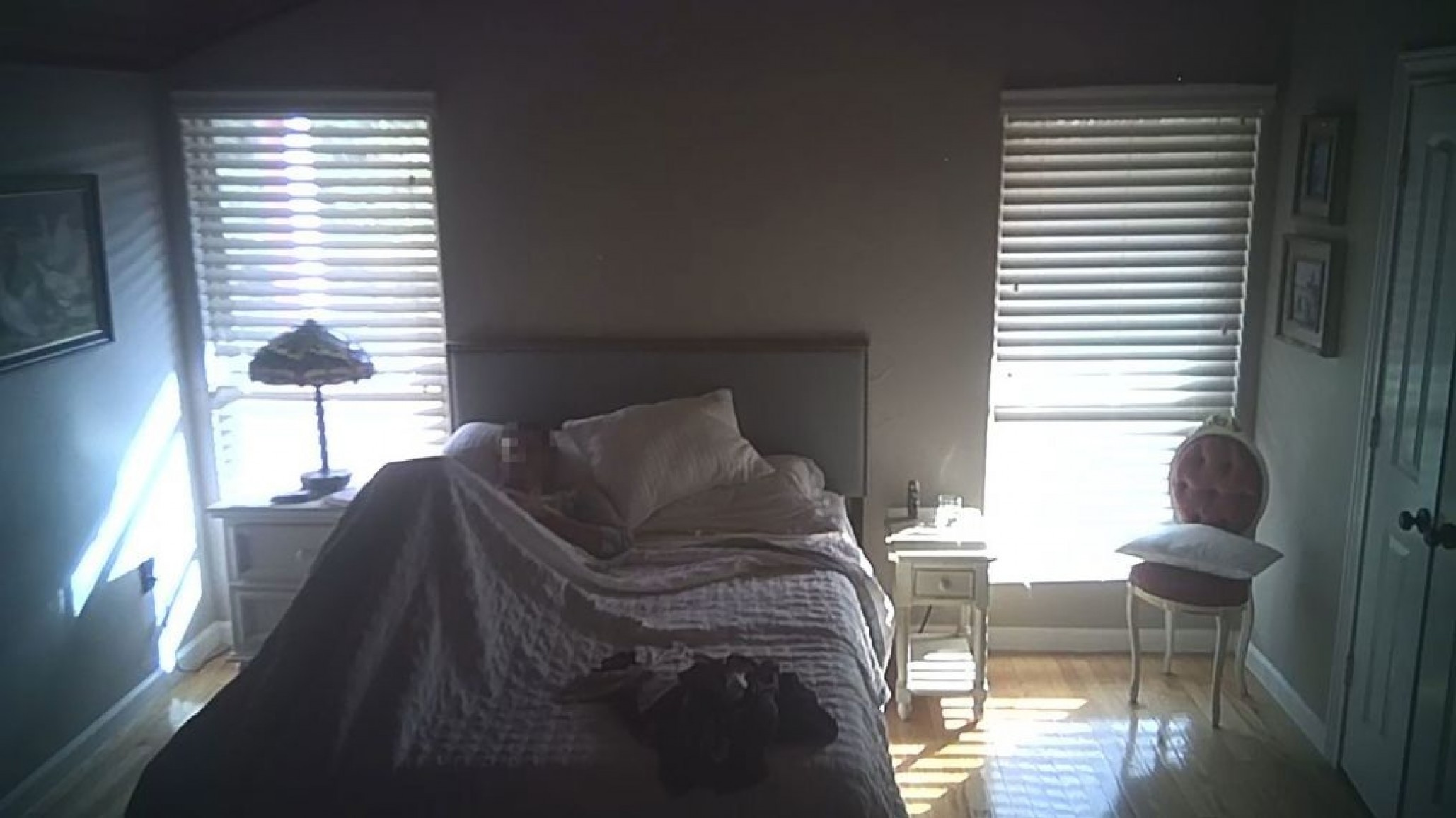 La Rioja: una estudiante descubrió que su inquilino ocultó una cámara dentro de su departamento