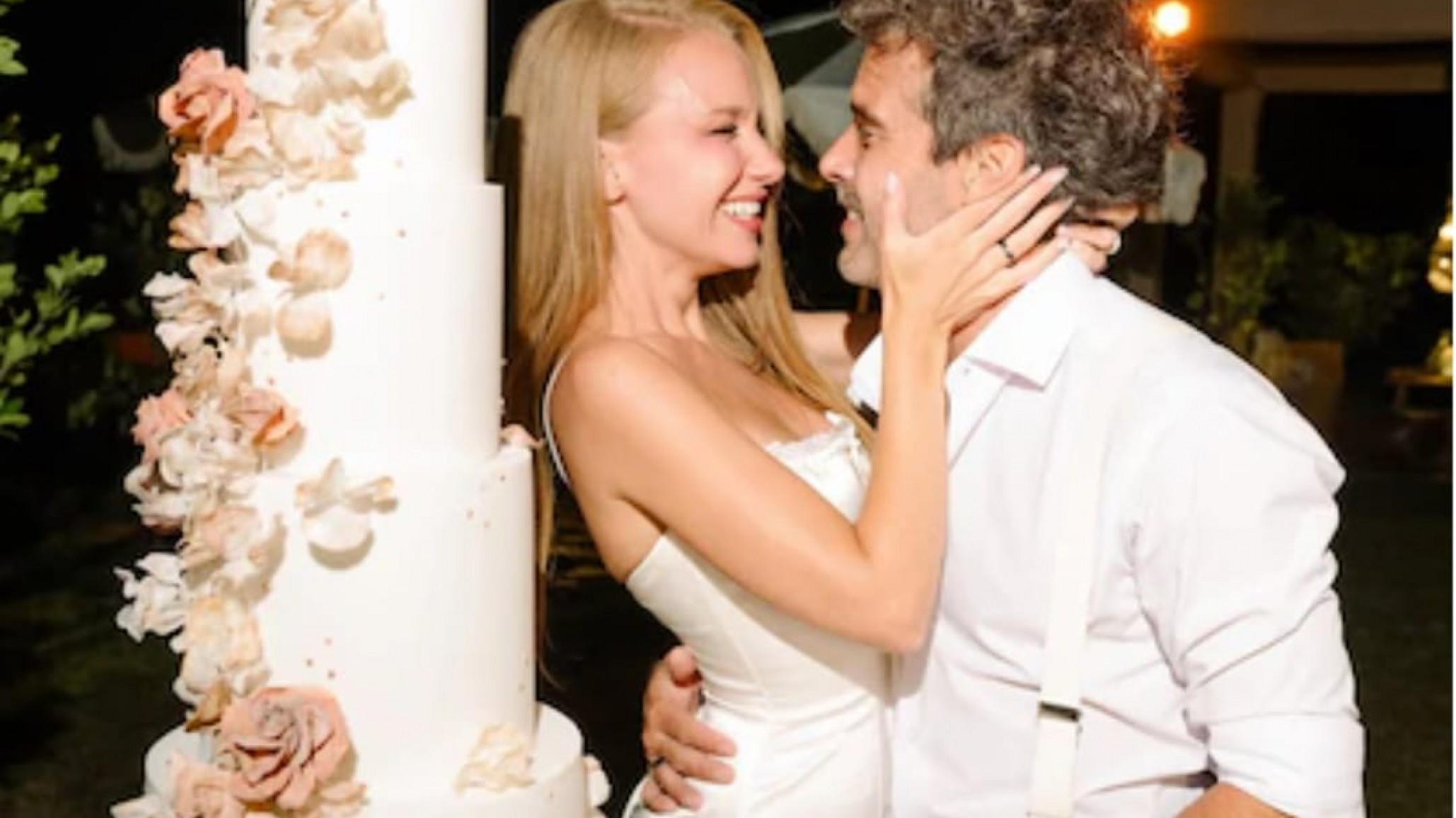 El casamiento de Nicolás Cabré y Rocío Pardo: una ceremonia íntima, mágica y con guiños élficos en un bosque cordobés