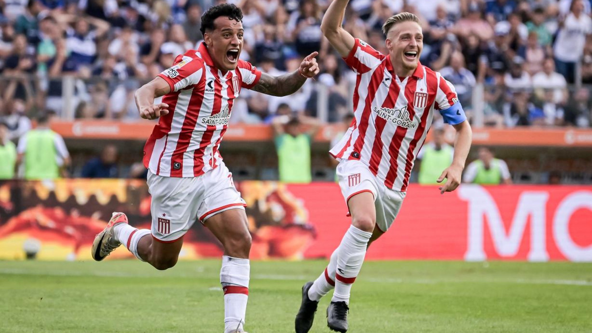 Estudiantes le ganó el clásico a Gimnasia y jugará con Racing la final del campeonato