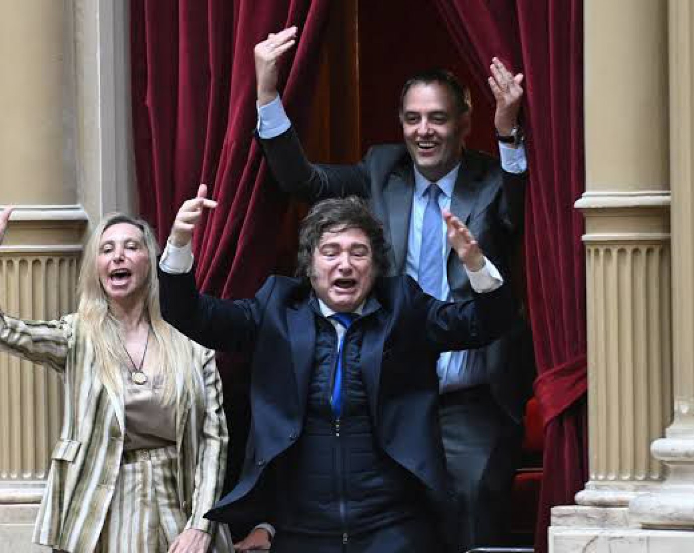 Sin ningún chapulín