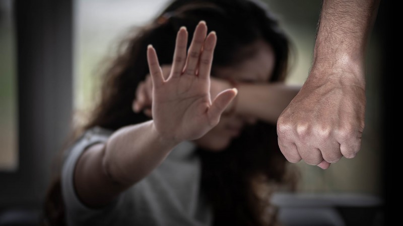 Horror en El Bolsón: Un vecino salvó a una niña de 13 años de ser estrangulada por su pareja