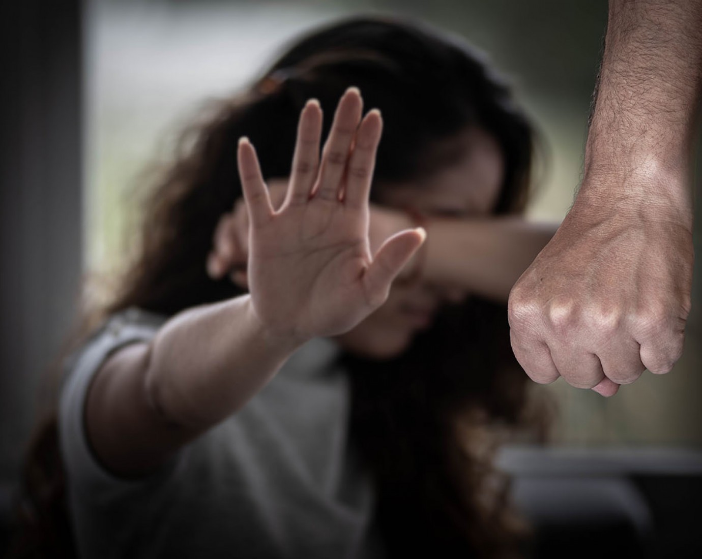 Horror en El Bolsón: Un vecino salvó a una niña de 13 años de ser estrangulada por su pareja