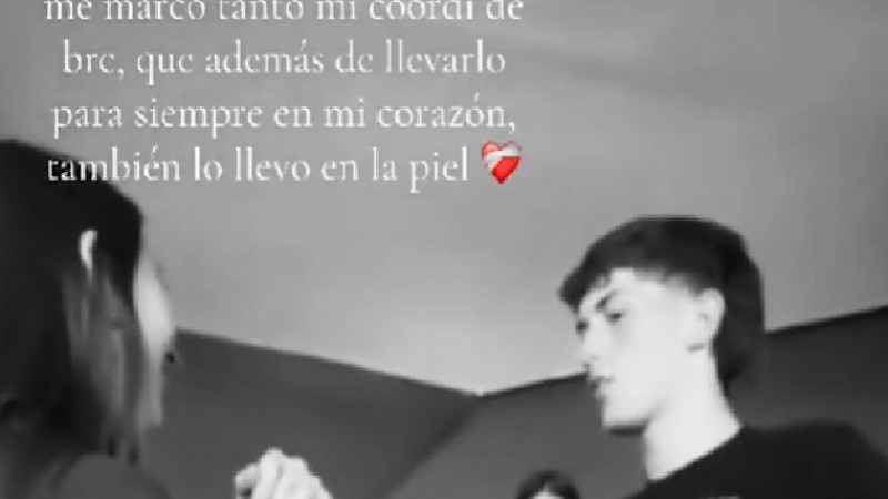 Bariloche: Se tatuó la frase de su coordinador de egresados y desató una ola de críticas