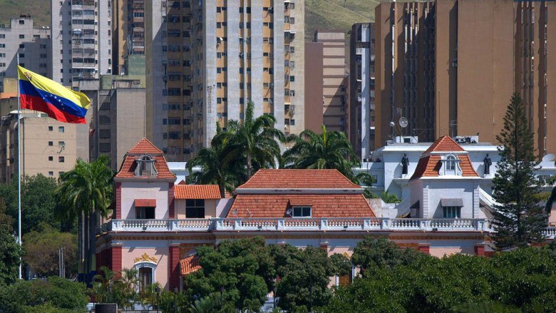 Tensión en Caracas: reportan disparos y detonaciones cerca del Palacio de Miraflores