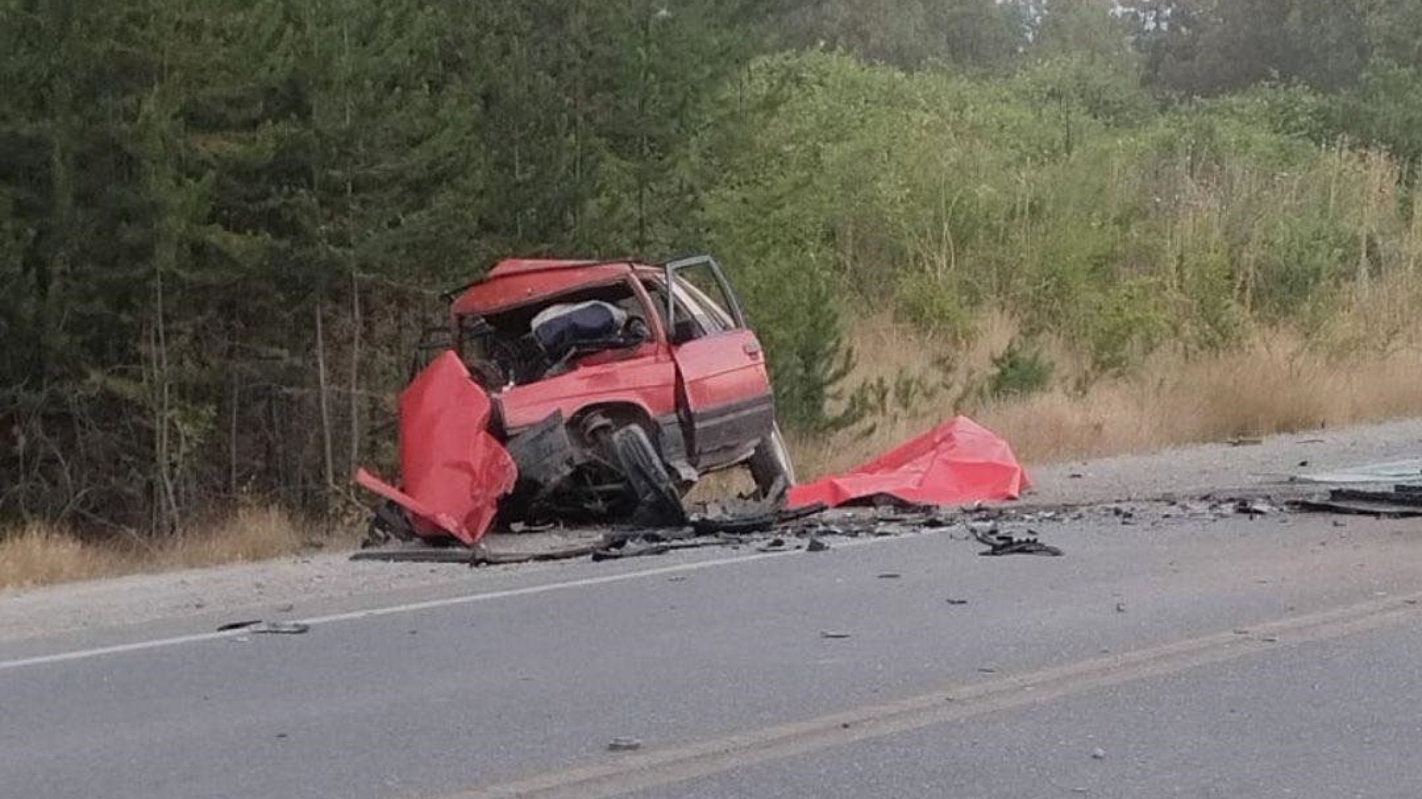 Conmoción en El Hoyo: el voluntario que murió en la Ruta 40 escapaba del fuego tras combatir las llamas