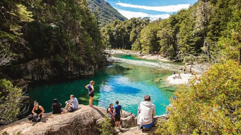 El Bolsón: un turista de Lomas de Zamora murió mientras realizaba el ascenso al Cajón del Azul