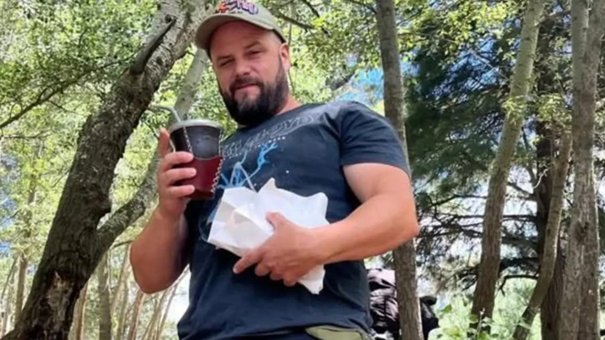 Bariloche: El brigadista que sufrió quemaduras en El Hoyo ya respira por sus propios medios