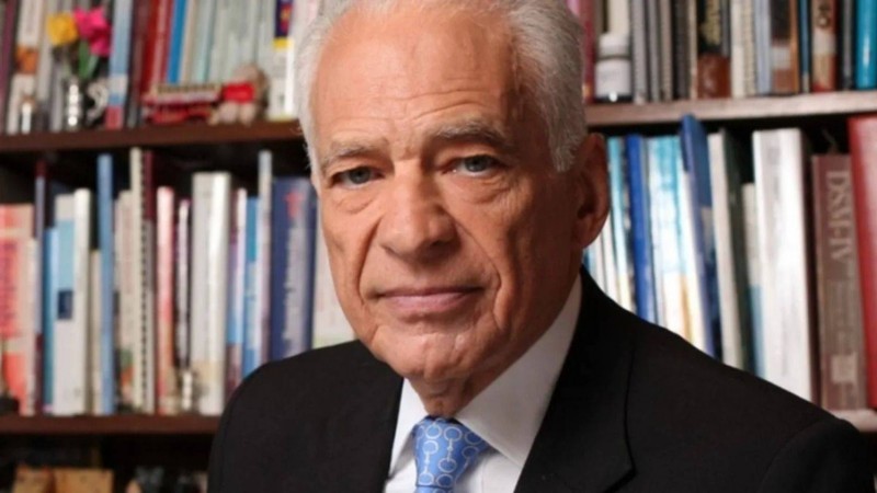 Alberto Cormillot tuvo un accidente y apareció al aire con cuello ortopédico