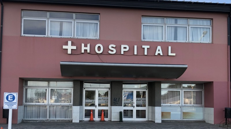 Caleta Olivia: El Hospital Zonal desmintió que la joven fallecida haya comido del basural y confirmó que los hermanos siguen internados y asistidos