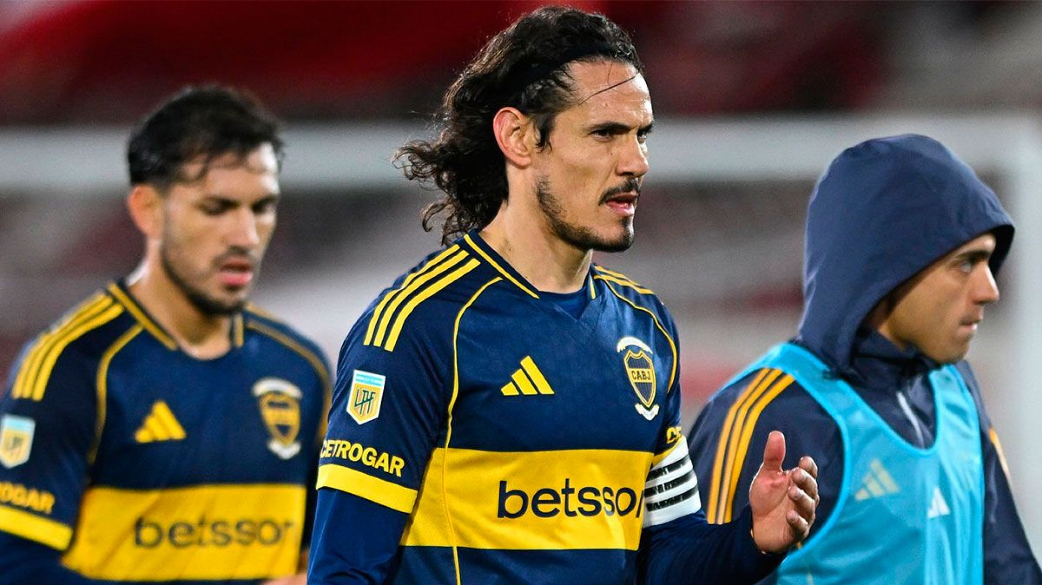 Cavani respondió a los silbidos y dejó un mensaje para los hinchas de Boca