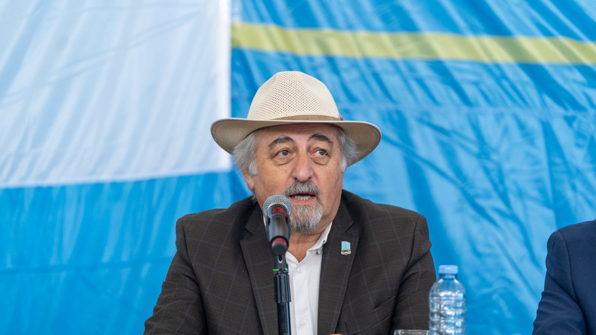 Othar por las tierras de YPF: "El gobernador es pícaro, pero Comodoro hace rato que pelea por los bienes"