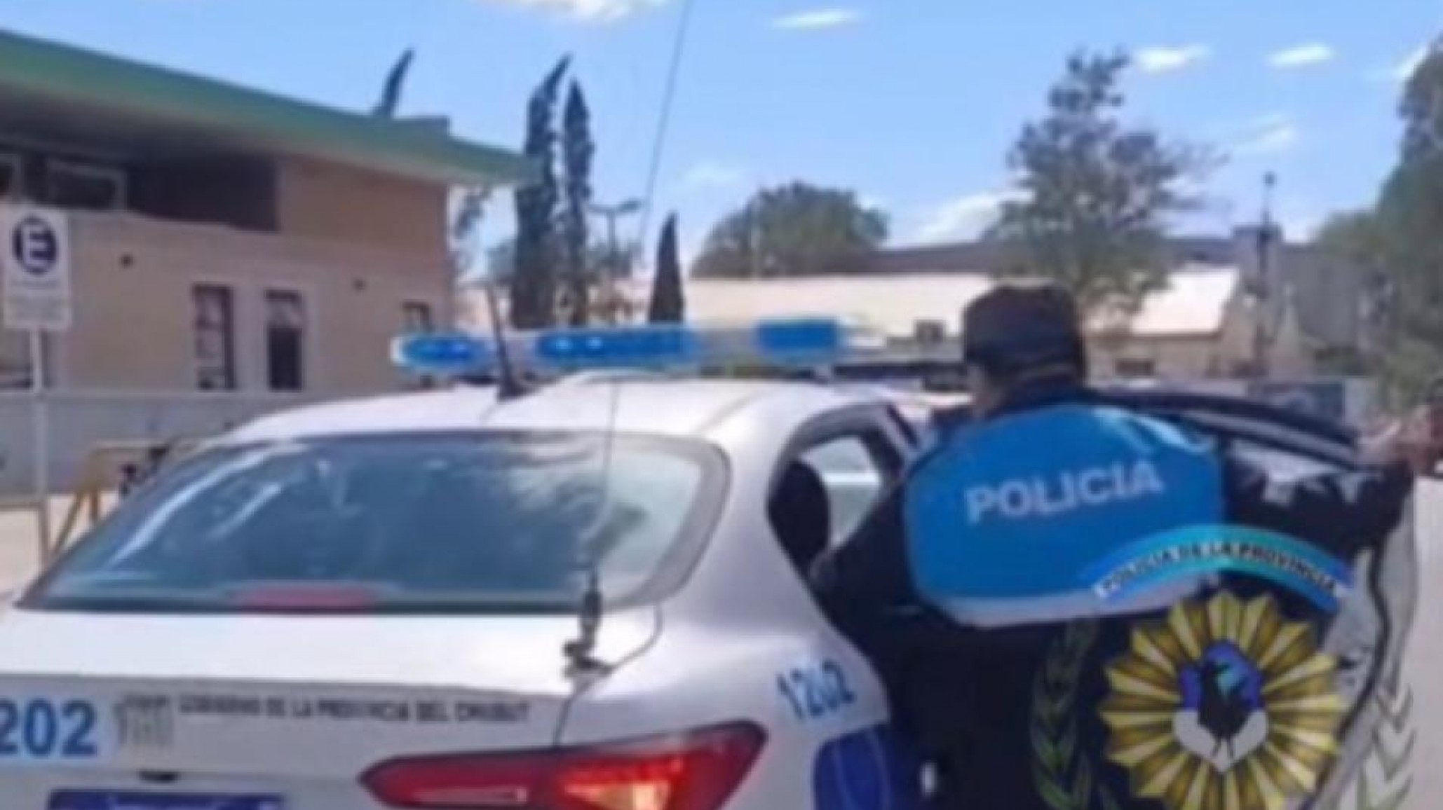 Estafó a comercios por más de $380 mil con comprobantes falsos y terminó detenido