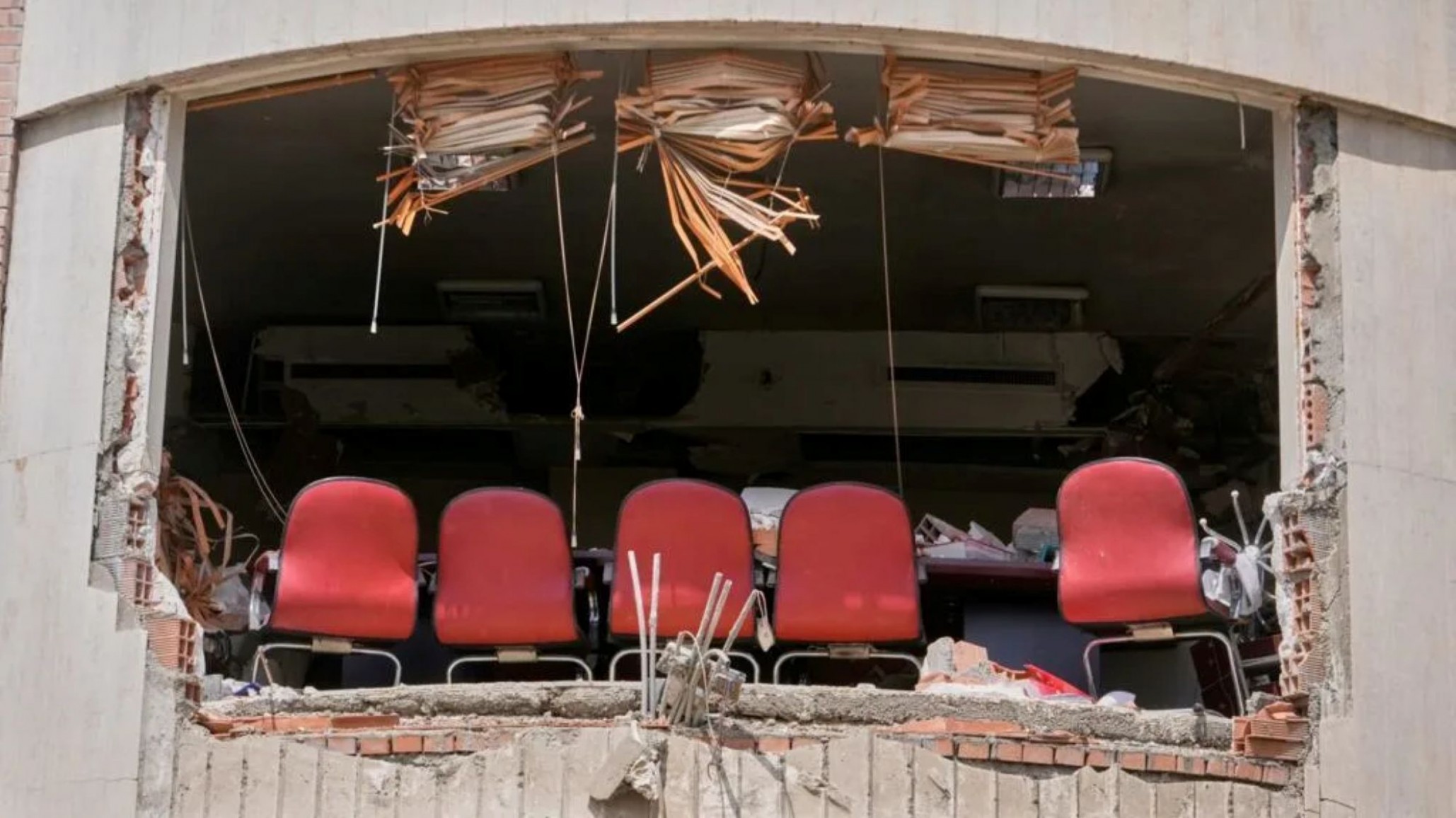 Irán denuncia ataques contra universidades en medio de la escalada del conflicto en Medio Oriente