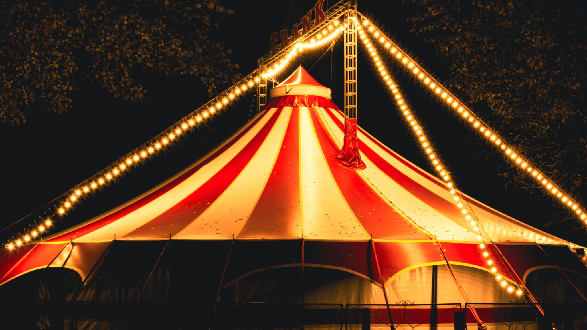 Ruido Político: menos show y más hechos