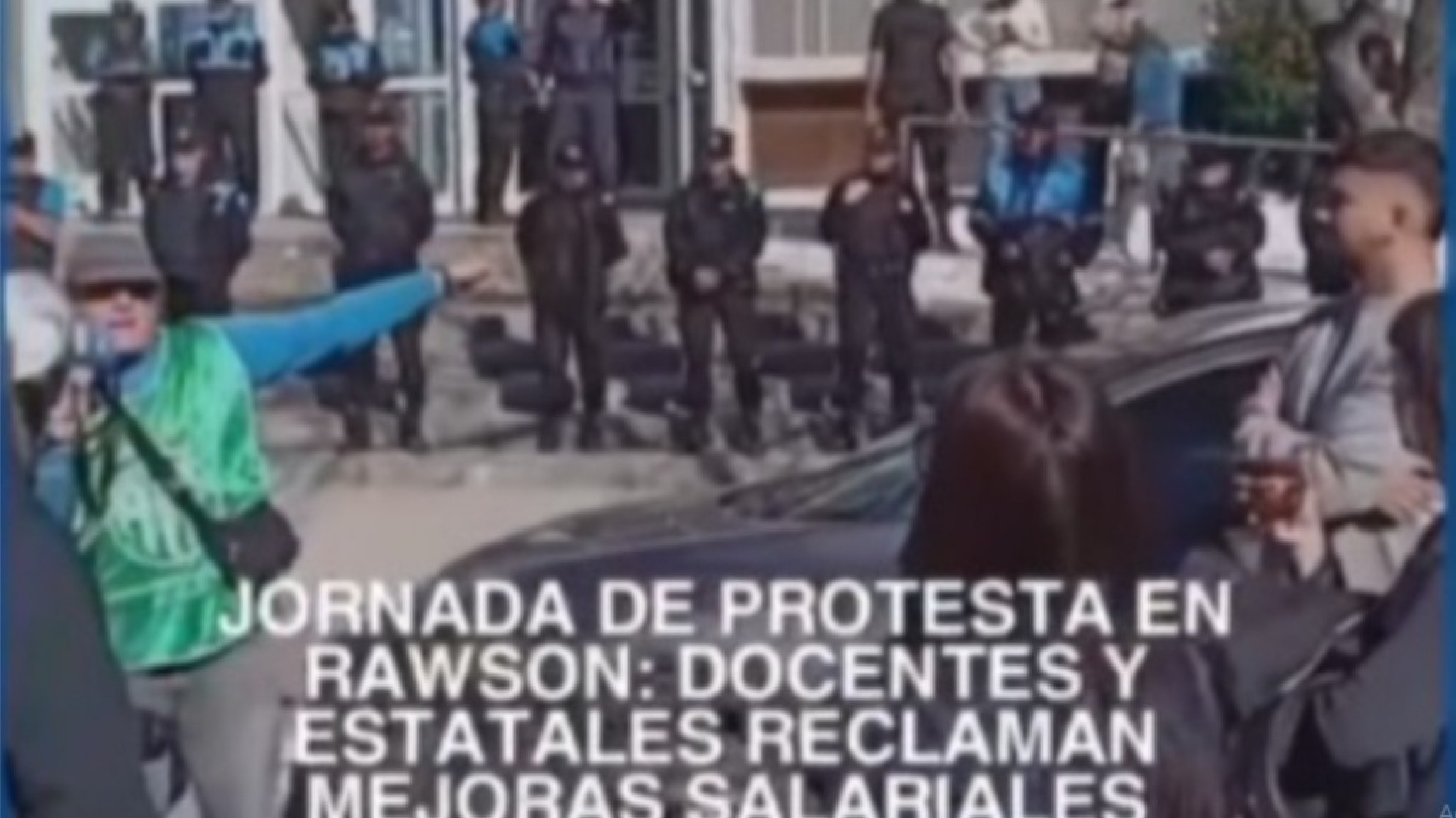 Jornada de protesta en Rawson: docentes y estatales reclaman mejoras salariales