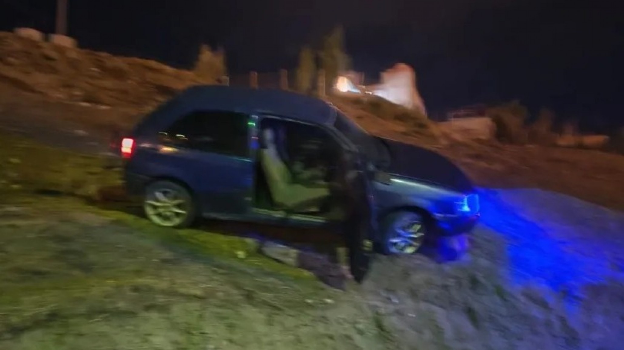 Violenta persecución en Comodoro: disparos, vuelco y prófugos