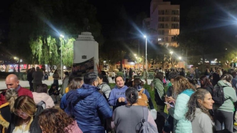 Directivos de escuelas se suman a la protesta docente y no pasarán las faltas por paro