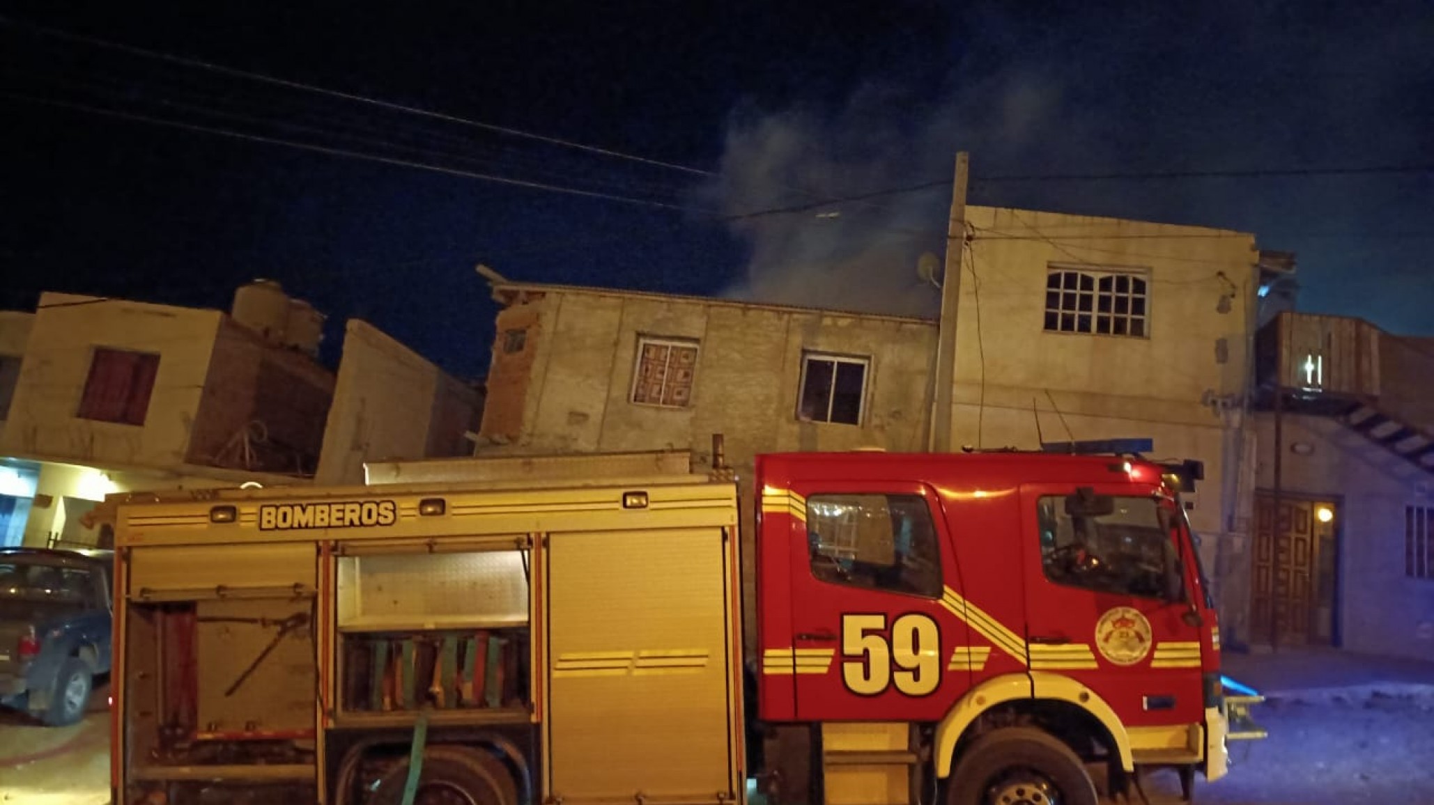 Comodoro: entró a ayudar a su hermana en un incendio y terminó en terapia intensiva