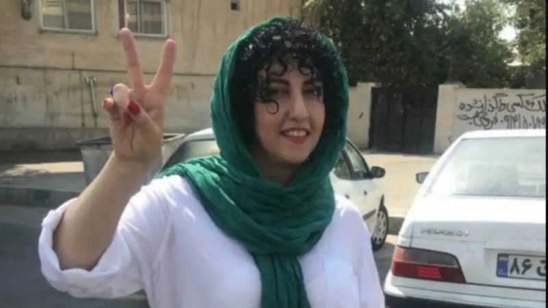 Más de 110 premios Nobel exigieron la liberación de la activista iraní Narges Mohammadi por el grave deterioro de su salud