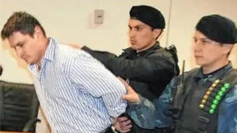 El asesino del policía Néstor Adrián Manquepán busca salidas laborales y su madre lanzó una dura frase: "Yo sigo llevando flores al cementerio"