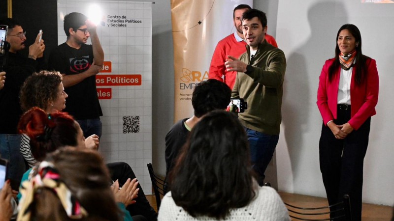Conectividad y desarrollo: Chubut suma capacitaciones en marketing digital al programa Raíz Emprendedora