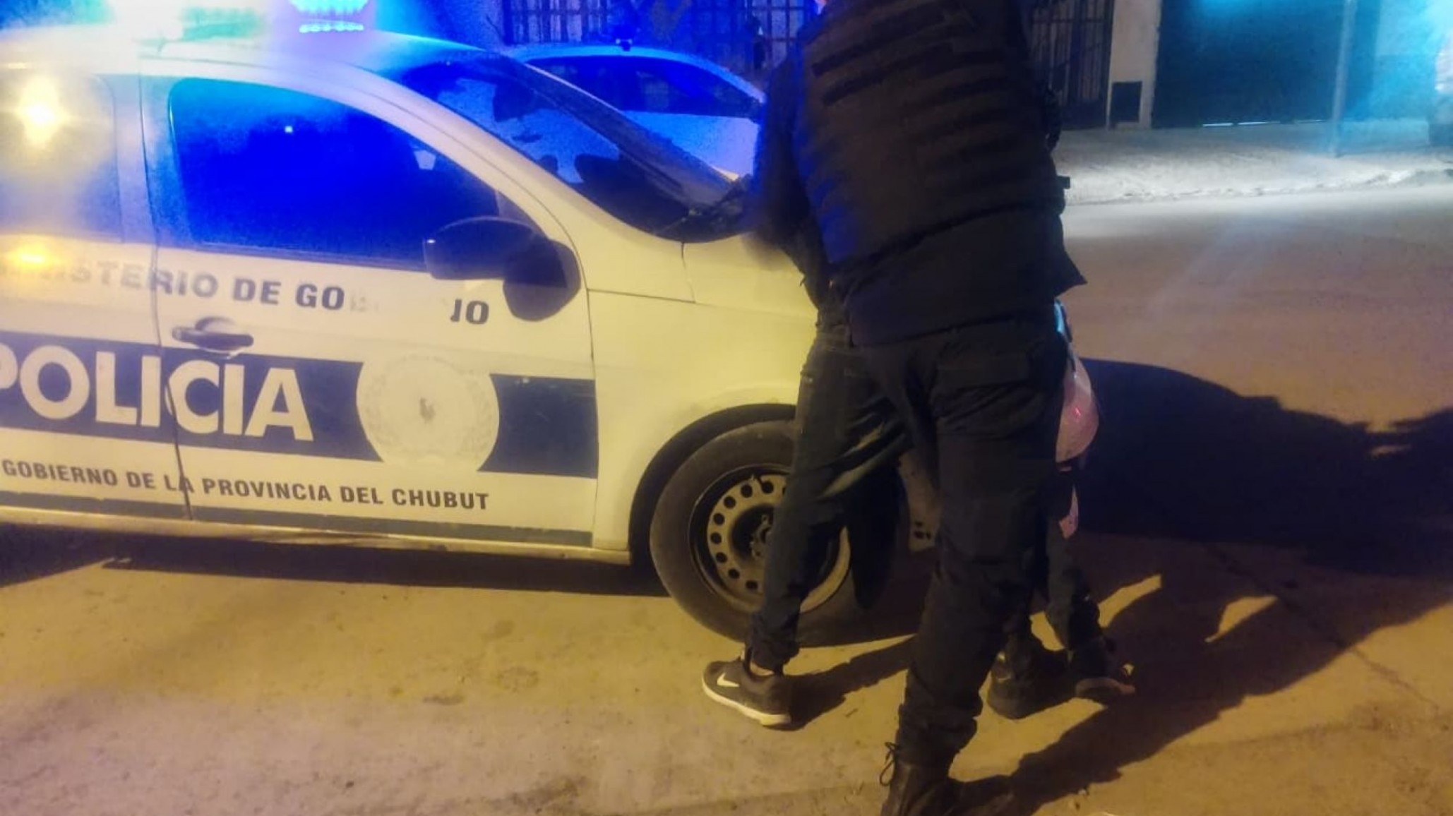 Intento de hurto en Comodoro Rivadavia: un joven fue detenido tras ser reducido por vecinos en barrio Quirno Costa