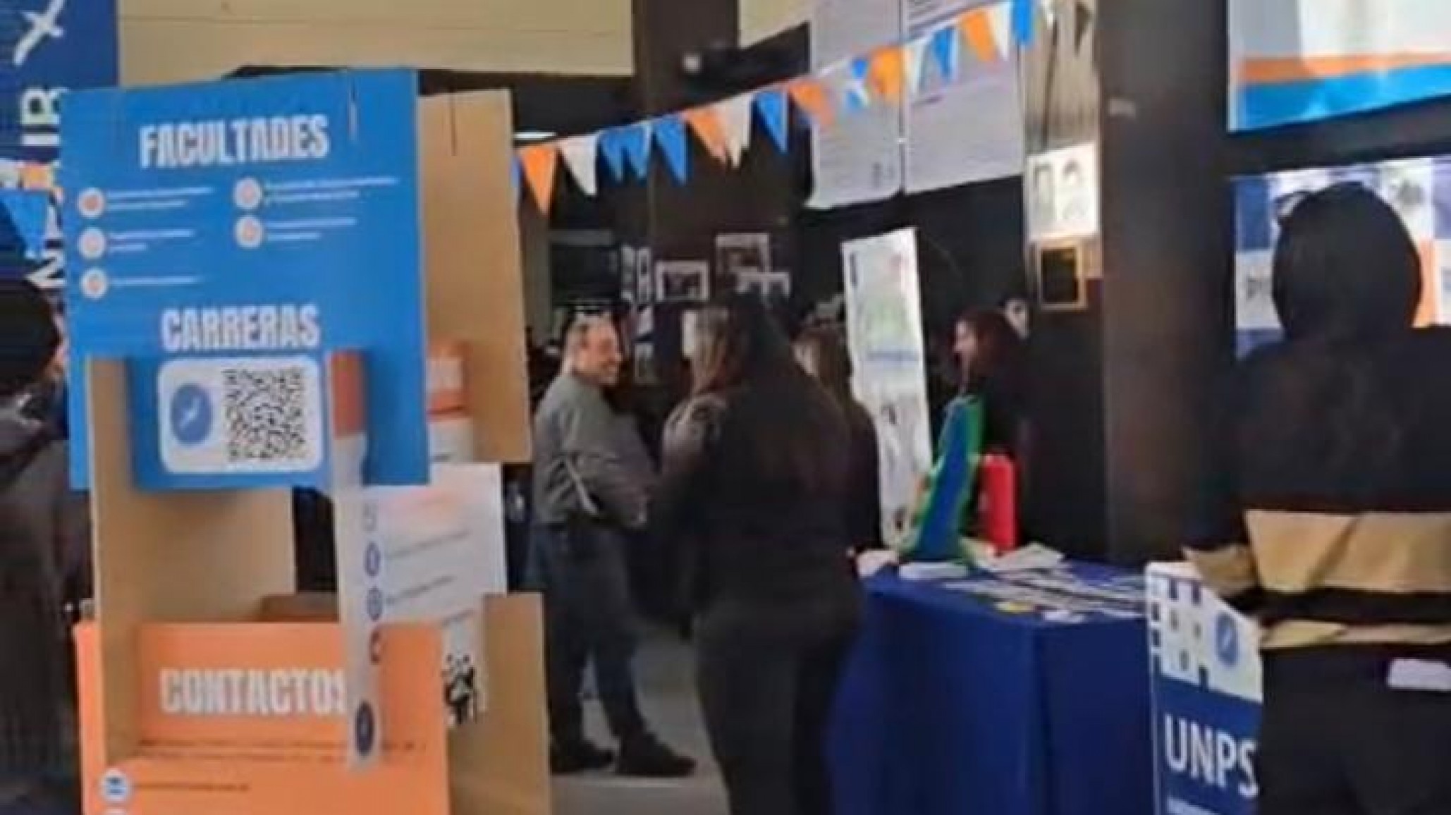 Más de 3.600 estudiantes participan de una nueva edición de "La Uni te Recibe"