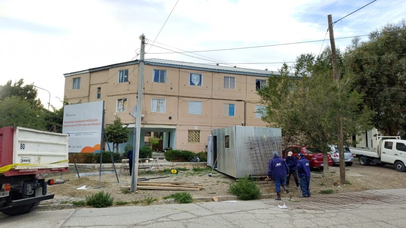 "Hace 28 meses que estamos afuera de las casas": el reclamo de los vecinos de LU4