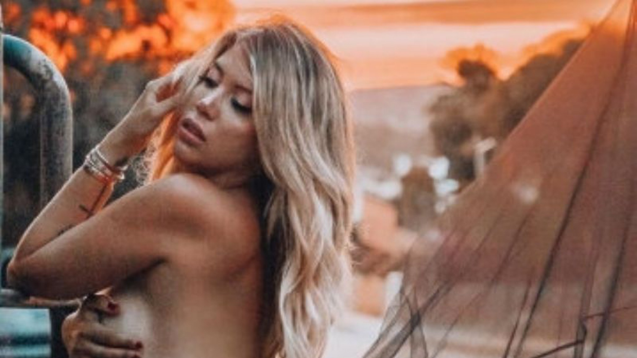 Wanda recibió la noche italiana vestida para el infarto