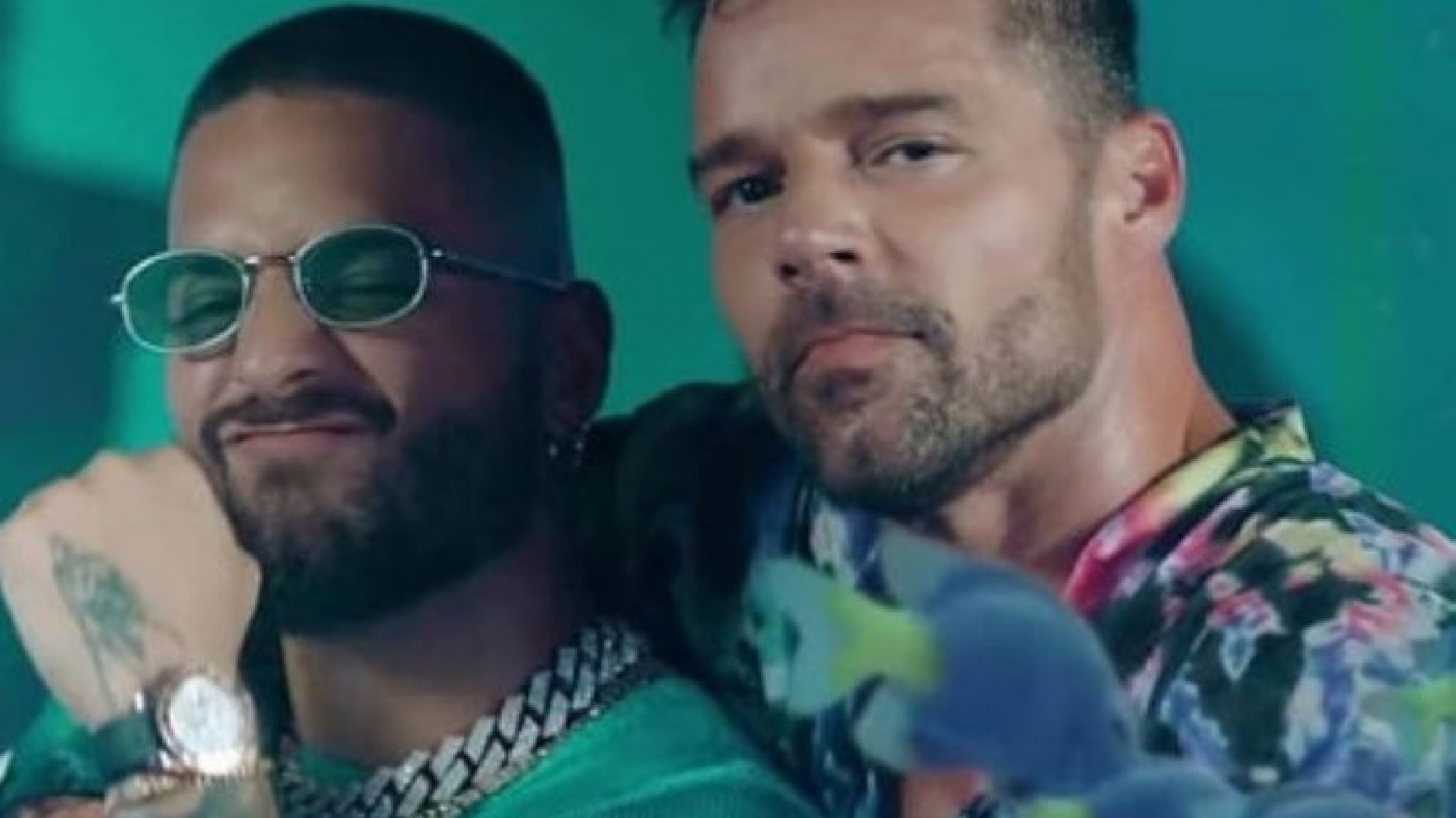 Dúo explosivo: Ricky Martin abrazó a Maluma y la rompieron en las redes