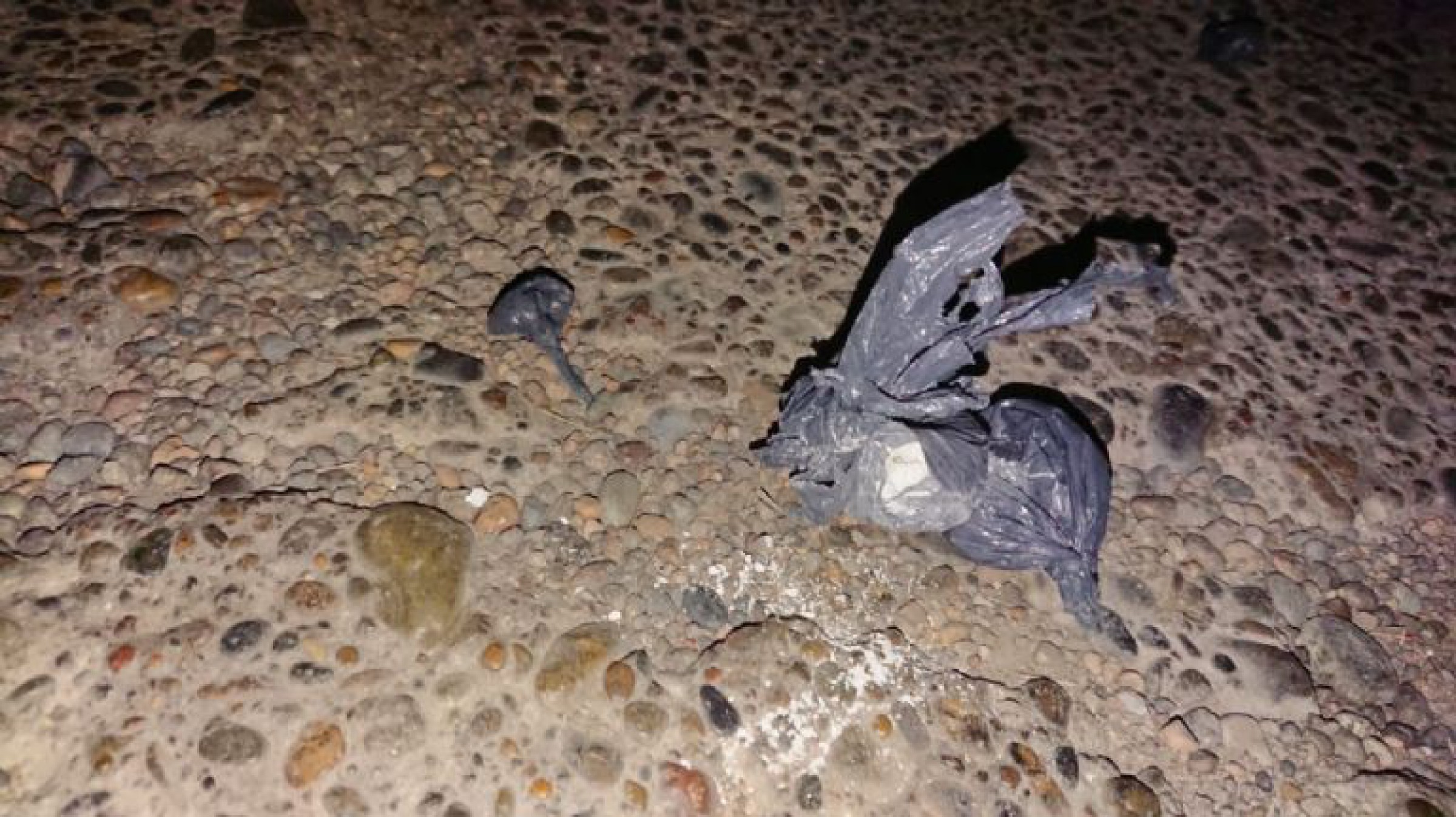 Trelew: Detenidos con un ”pan de marihuana”, cocaína y un arma